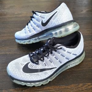 Nike Air Max 2016 men's sz 10